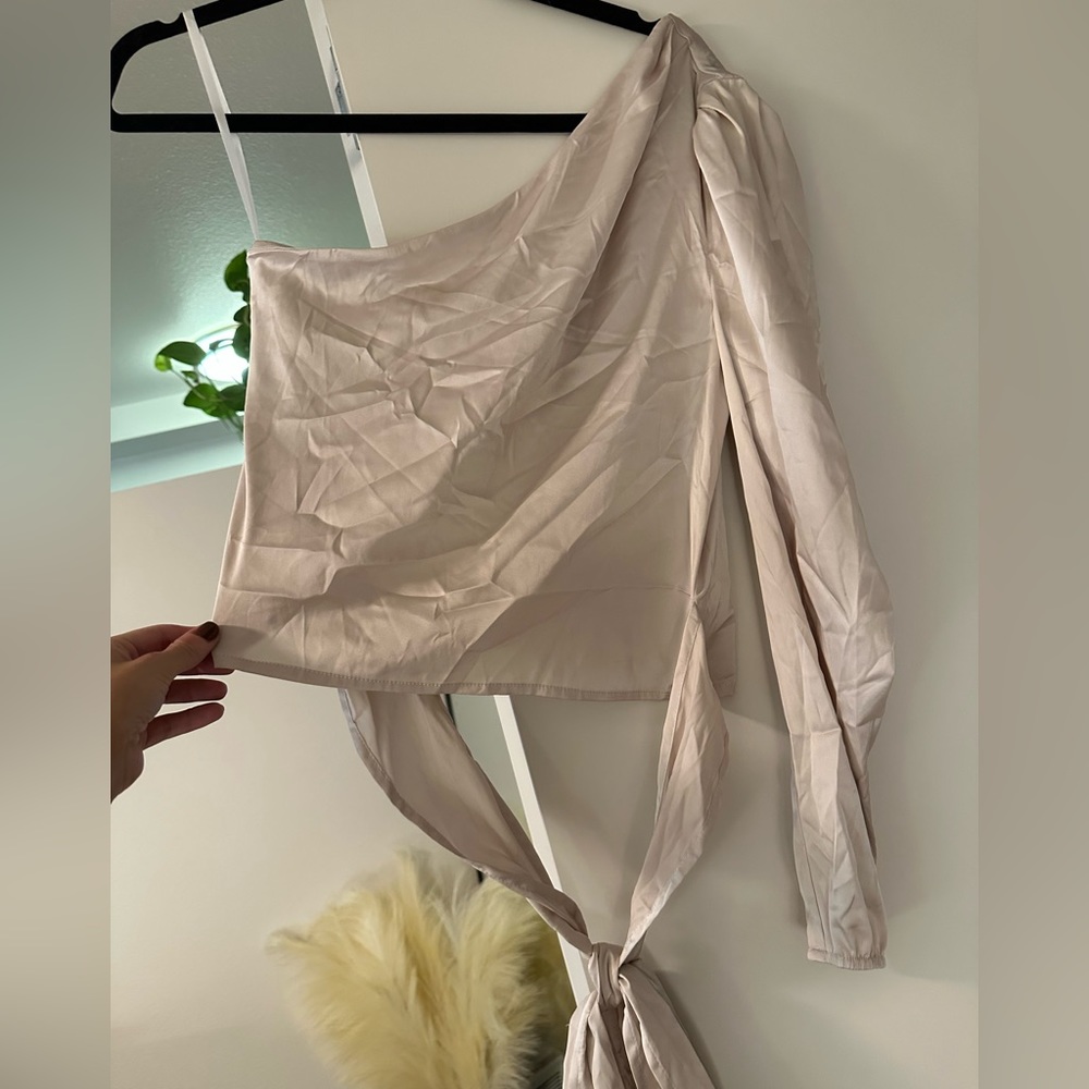 Superdown silver satin one sleeve long sleeve side tie blouse
